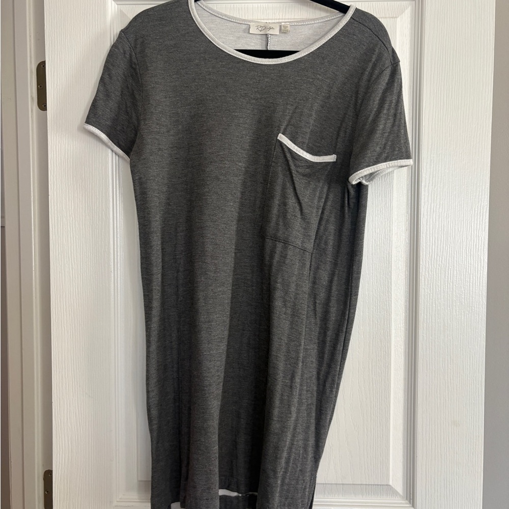 Gray Short Sleeve Dress with Pocket